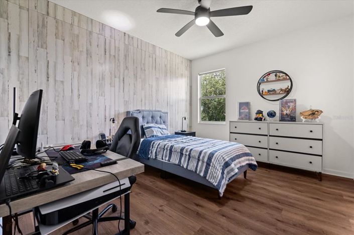 Image No.19-4 Bed Property for sale