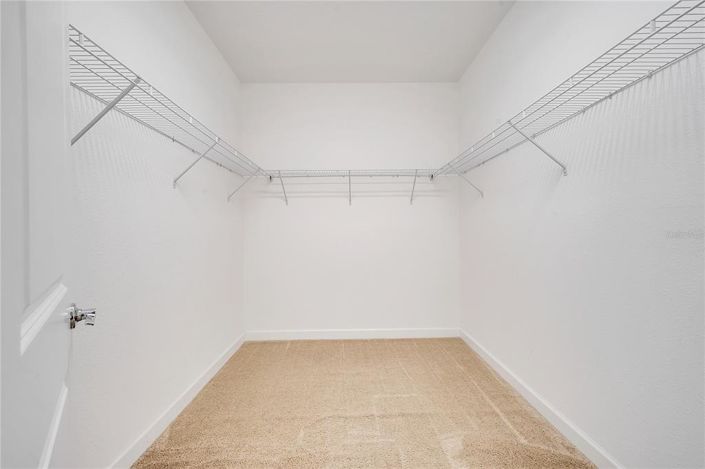 Image No.13-3 Bed Townhouse for sale