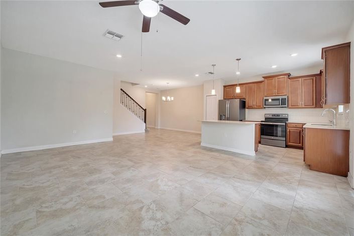 Image No.6-3 Bed Townhouse for sale