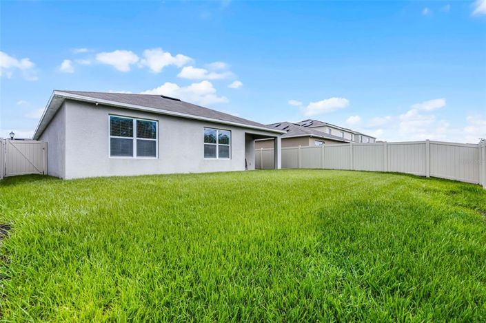 Image No.17-3 Bed Property for sale