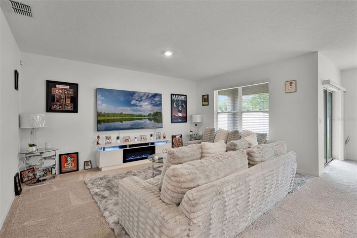 Image No.3-3 Bed Property for sale