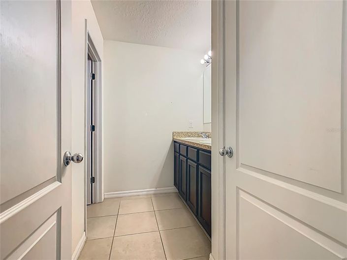 Image No.31-5 Bed Property for sale