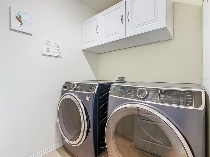 Image No.51-5 Bed Property for sale