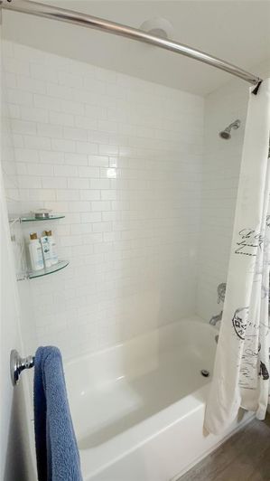 Image No.16-3 Bed Townhouse for sale