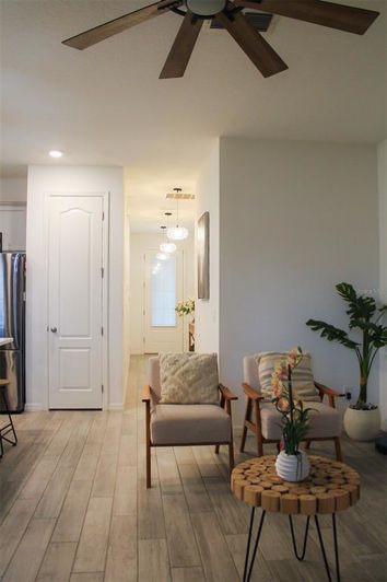 Image No.6-3 Bed Townhouse for sale