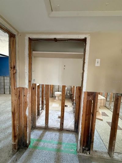 Image No.14-2 Bed Property for sale