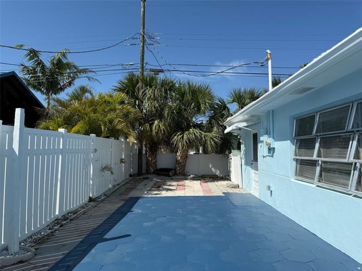 Image No.19-2 Bed Property for sale