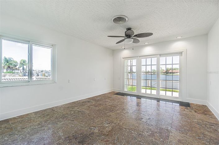 Image No.13-4 Bed Property for sale