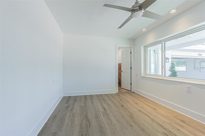 Image No.22-4 Bed Property for sale