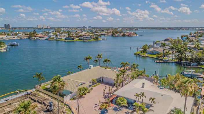 Image No.46-4 Bed Property for sale