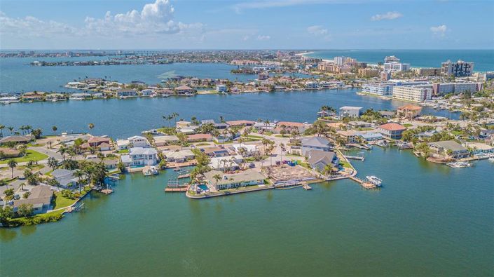 Image No.52-Propriété de 4 chambres à vendre à St. Pete Beach