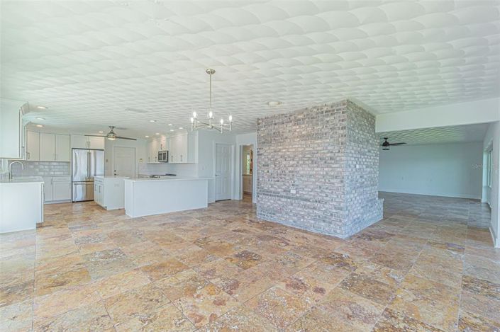 Image No.9-Propriété de 4 chambres à vendre à St. Pete Beach