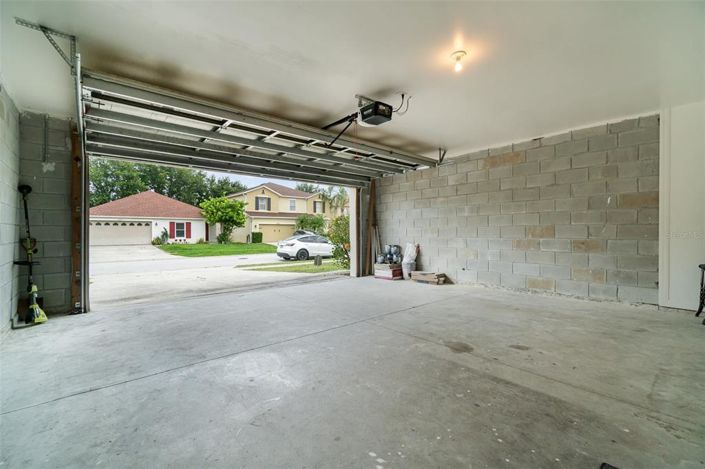 Image No.33-Propriété de 4 chambres à vendre à Clermont