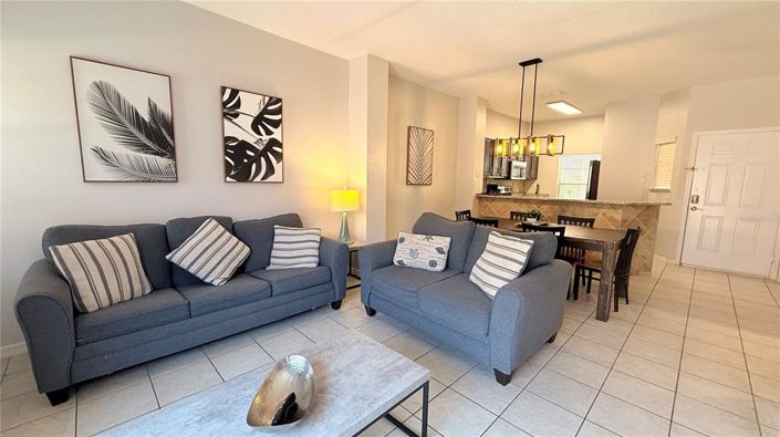 Image No.6-3 Bed Townhouse for sale