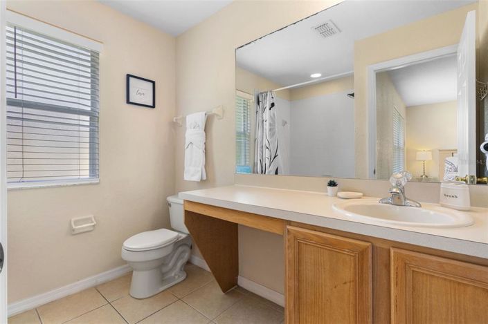 Image No.27-4 Bed Townhouse for sale