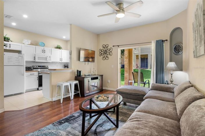 Image No.8-4 Bed Townhouse for sale