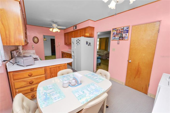 Image No.15-3 Bed Property for sale