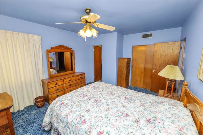 Image No.21-3 Bed Property for sale