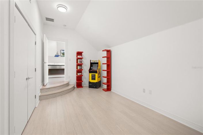 Image No.59-5 Bed Property for sale