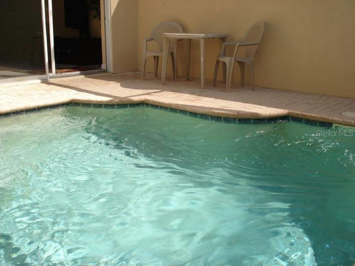 Image No.18-3 Bed Townhouse for sale