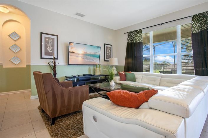 Image No.4-Propriété de 6 chambres à vendre à Kissimmee