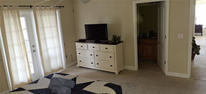 Image No.30-5 Bed Property for sale