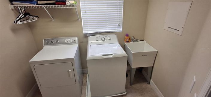 Image No.44-5 Bed Property for sale