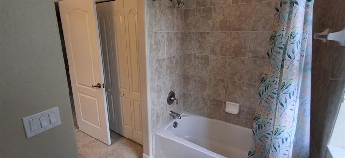 Image No.47-5 Bed Property for sale