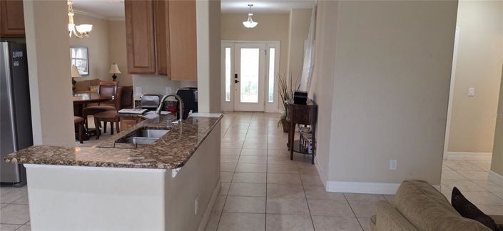 Image No.6-5 Bed Property for sale