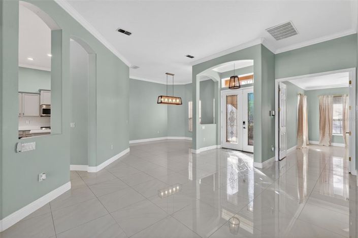 Image No.8-Propriété de 5 chambres à vendre à Kissimmee