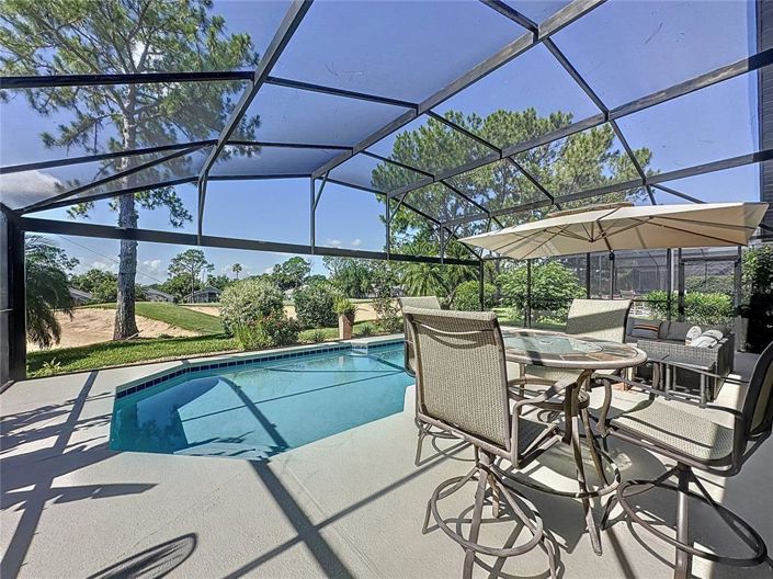 Image No.4-Propriété de 4 chambres à vendre à Haines City