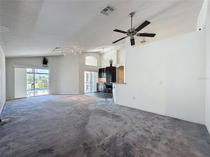 Image No.8-Propriété de 4 chambres à vendre à Haines City