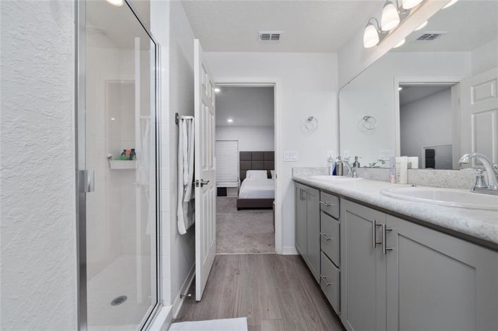 Image No.24-3 Bed Property for sale