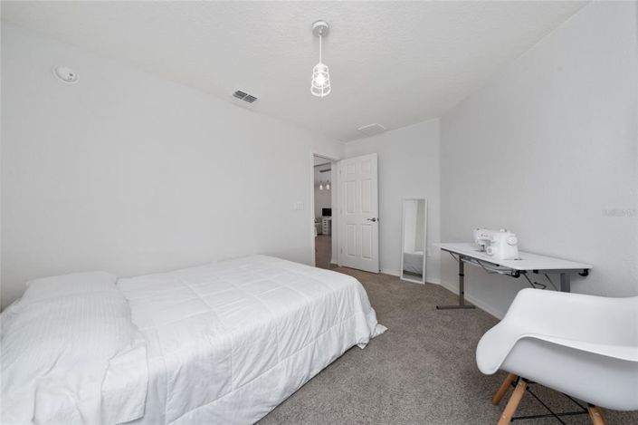 Image No.27-3 Bed Property for sale