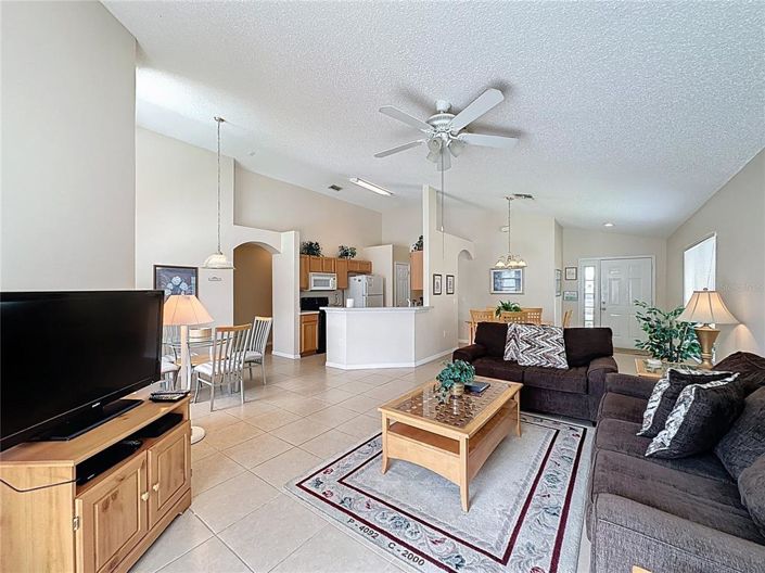 Image No.11-4 Bed Property for sale