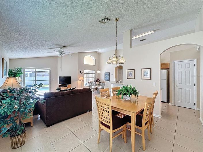 Image No.5-4 Bed Property for sale