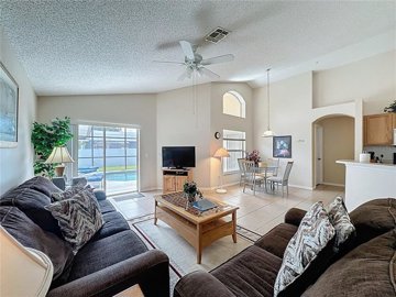 fa005713