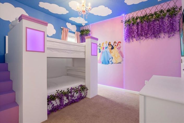 Image No.30-15 Bed Property for sale