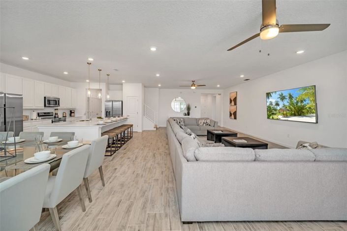 Image No.59-15 Bed Property for sale