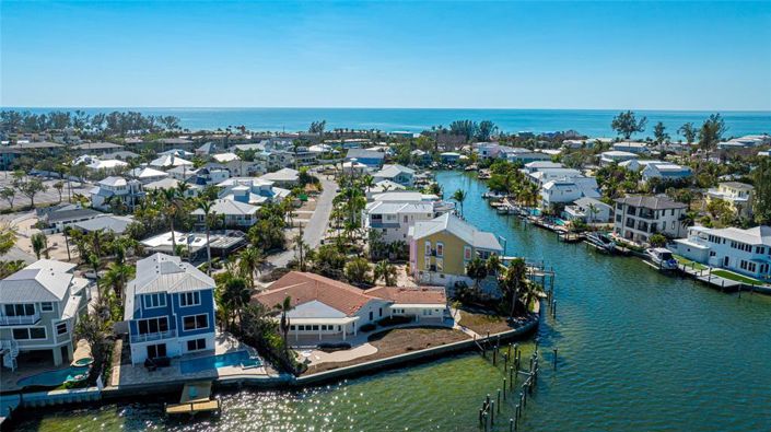 Image No.2-3 Bed Property for sale