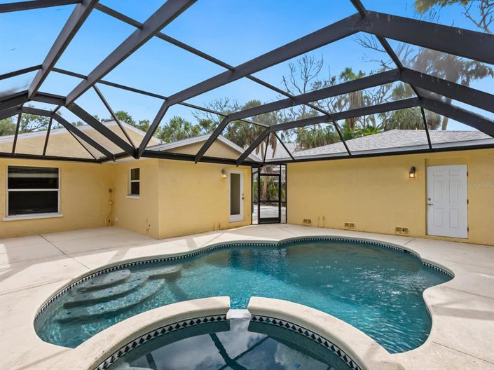 Image No.31-3 Bed Property for sale