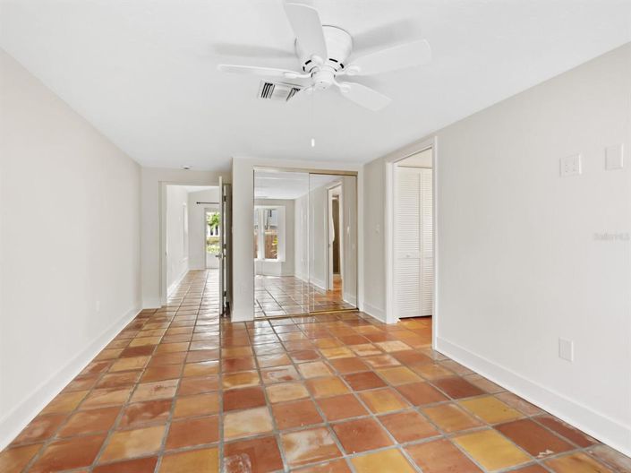 Image No.52-3 Bed Property for sale