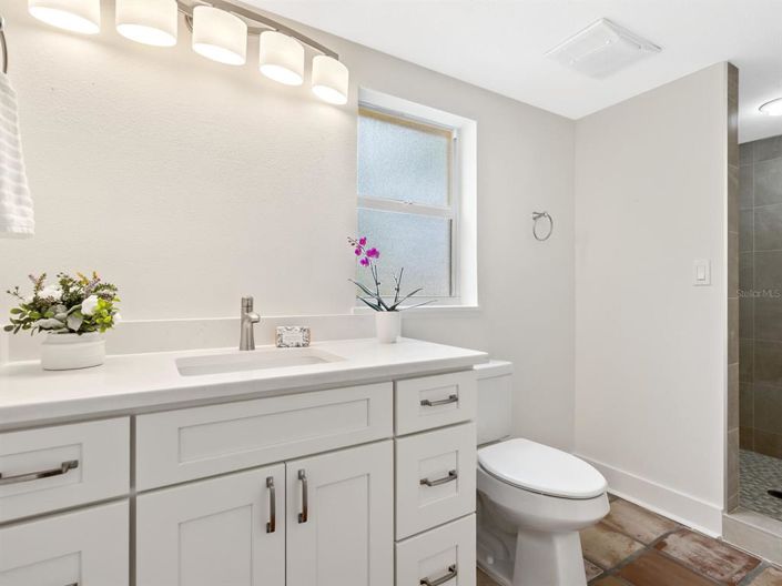 Image No.54-3 Bed Property for sale