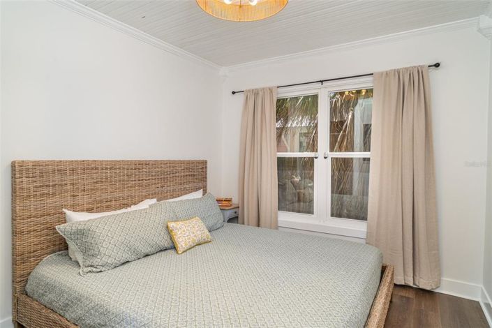 Image No.13-4 Bed Property for sale