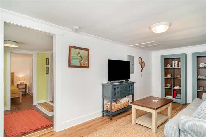 Image No.23-4 Bed Property for sale