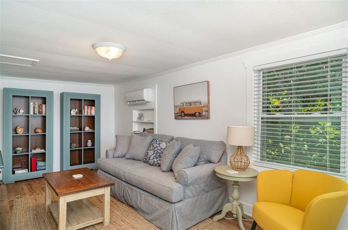 Image No.24-4 Bed Property for sale