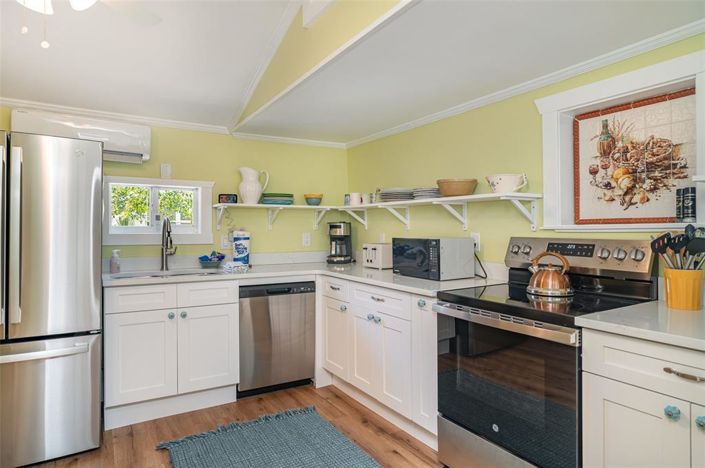 Image No.26-4 Bed Property for sale