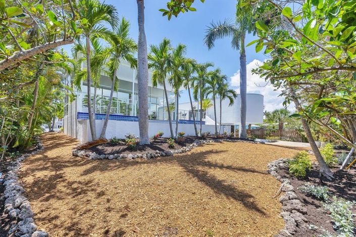 Image No.43-3 Bed Property for sale