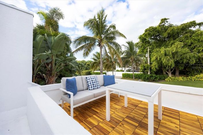 Image No.47-3 Bed Property for sale