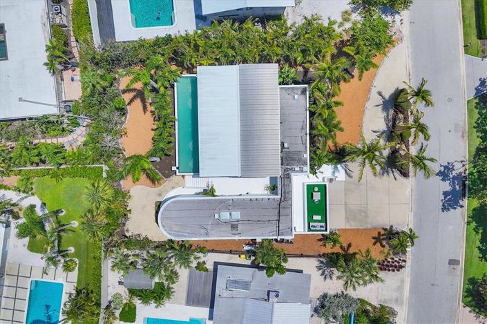 Image No.53-3 Bed Property for sale